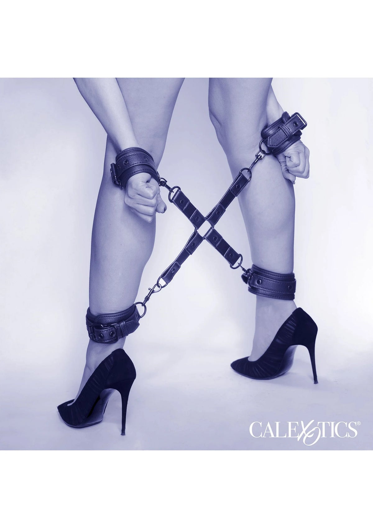 Bestel: Nocturnal Hog Tie by CalExotics - bij Happytoys.nl, happytoys.be, Happytoys.ae: erotische sex webshop | liever Happy dan Easy ⭐⭐⭐⭐⭐