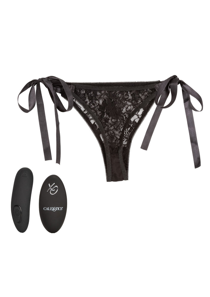 Bestel: Remote Control Lace Thong Set by CalExotics Remote Controlled Vibes - bij Happytoys.nl, happytoys.be, Happytoys.ae: erotische sex webshop | liever Happy dan Easy ⭐⭐⭐⭐⭐ - Zwart - 12051 - BLACK