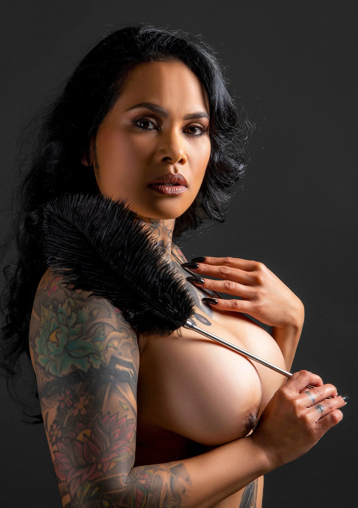 Bestel: Feather Tickler by Taboom Luxury Bondage Essentials - bij Happytoys.nl, happytoys.be, Happytoys.ae: erotische sex webshop | liever Happy dan Easy ⭐⭐⭐⭐⭐ - Zwart - 17126 - BLACK