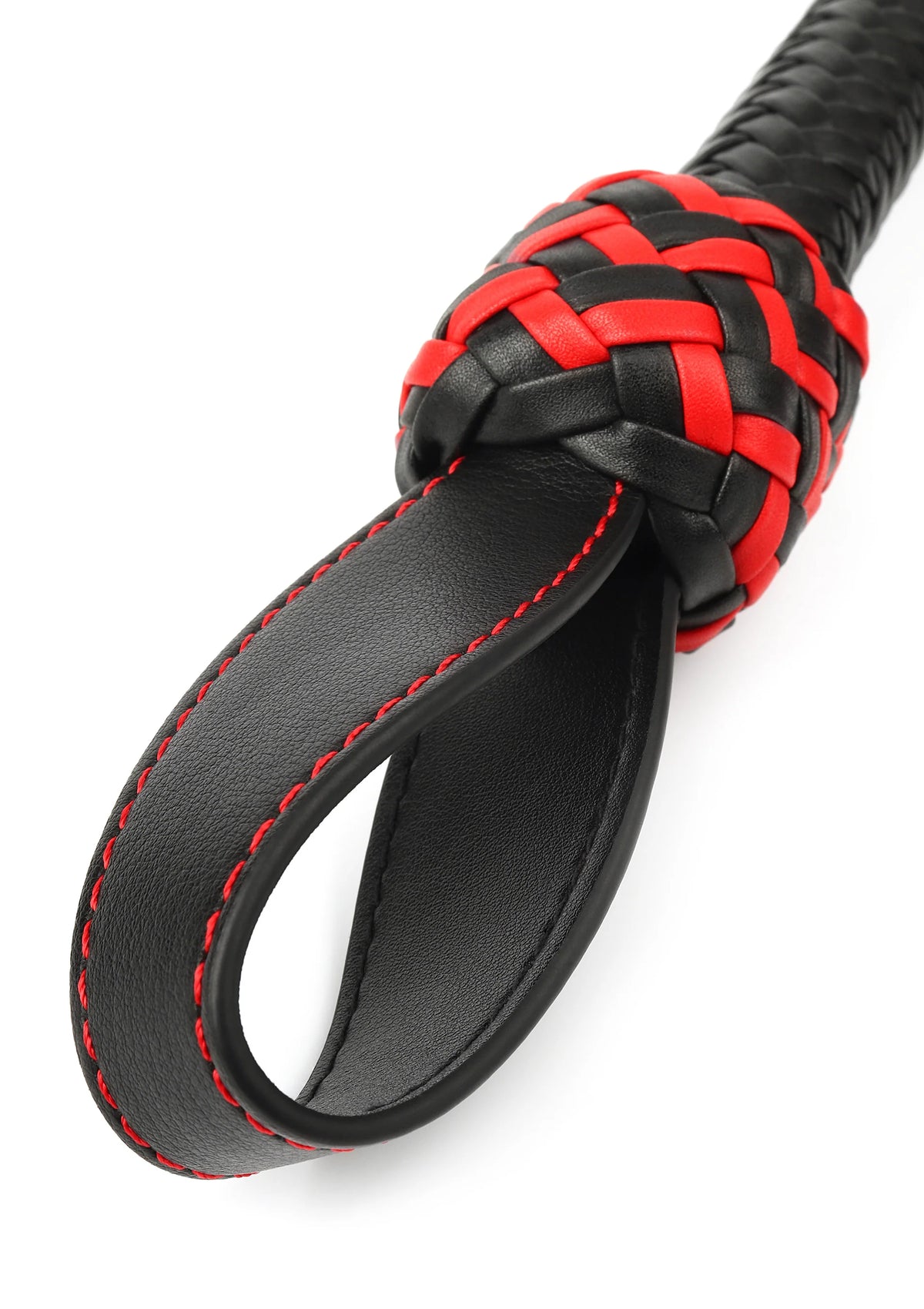 Bestel: Masters Real Leather Roses Whip by Hidden Desire - bij Happytoys.nl, happytoys.be, Happytoys.ae: erotische sex webshop | liever Happy dan Easy ⭐⭐⭐⭐⭐
