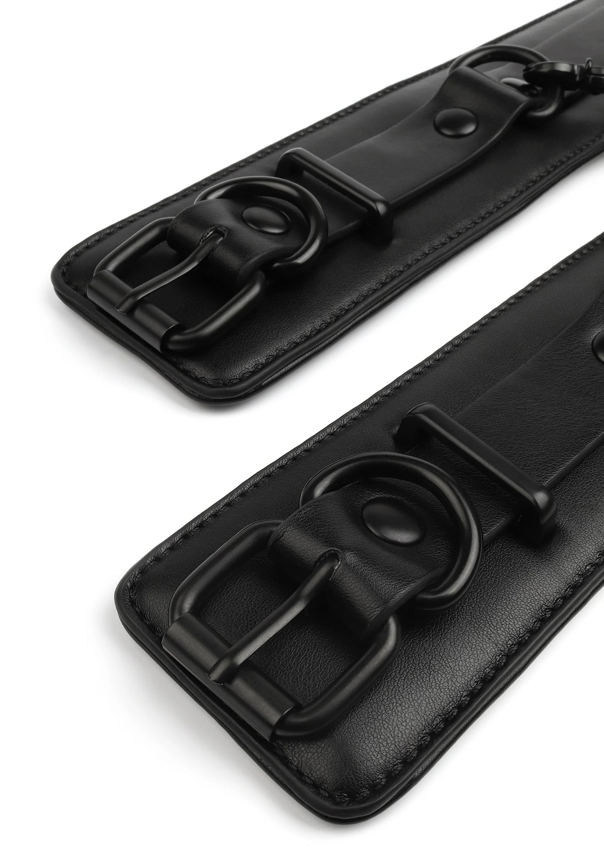 Bestel: Precision Wrist Cuffs by Vantage 8 Avanza - bij Happytoys.nl, happytoys.be, Happytoys.ae: erotische sex webshop | liever Happy dan Easy âââââ