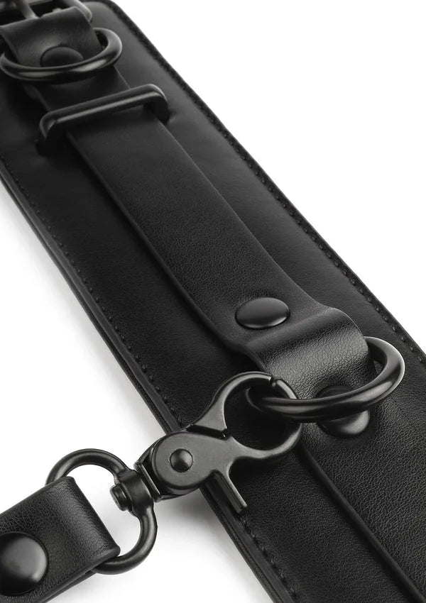 Bestel: Precision Ankle Cuffs by Vantage 8 Avanza - bij Happytoys.nl, happytoys.be, Happytoys.ae: erotische sex webshop | liever Happy dan Easy âââââ