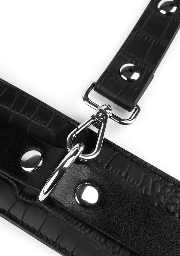 Bestel: Croc - Embossed Ankle Cuffs by Feros Avanza - bij Happytoys.nl, happytoys.be, Happytoys.ae: erotische sex webshop | liever Happy dan Easy ⭐⭐⭐⭐⭐