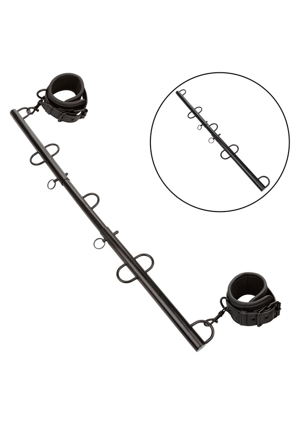 Bestel: Spreader Bar with Cuffs by CalExotics Nocturnal - bij Happytoys.nl, happytoys.be, Happytoys.ae: erotische sex webshop | liever Happy dan Easy âââââ