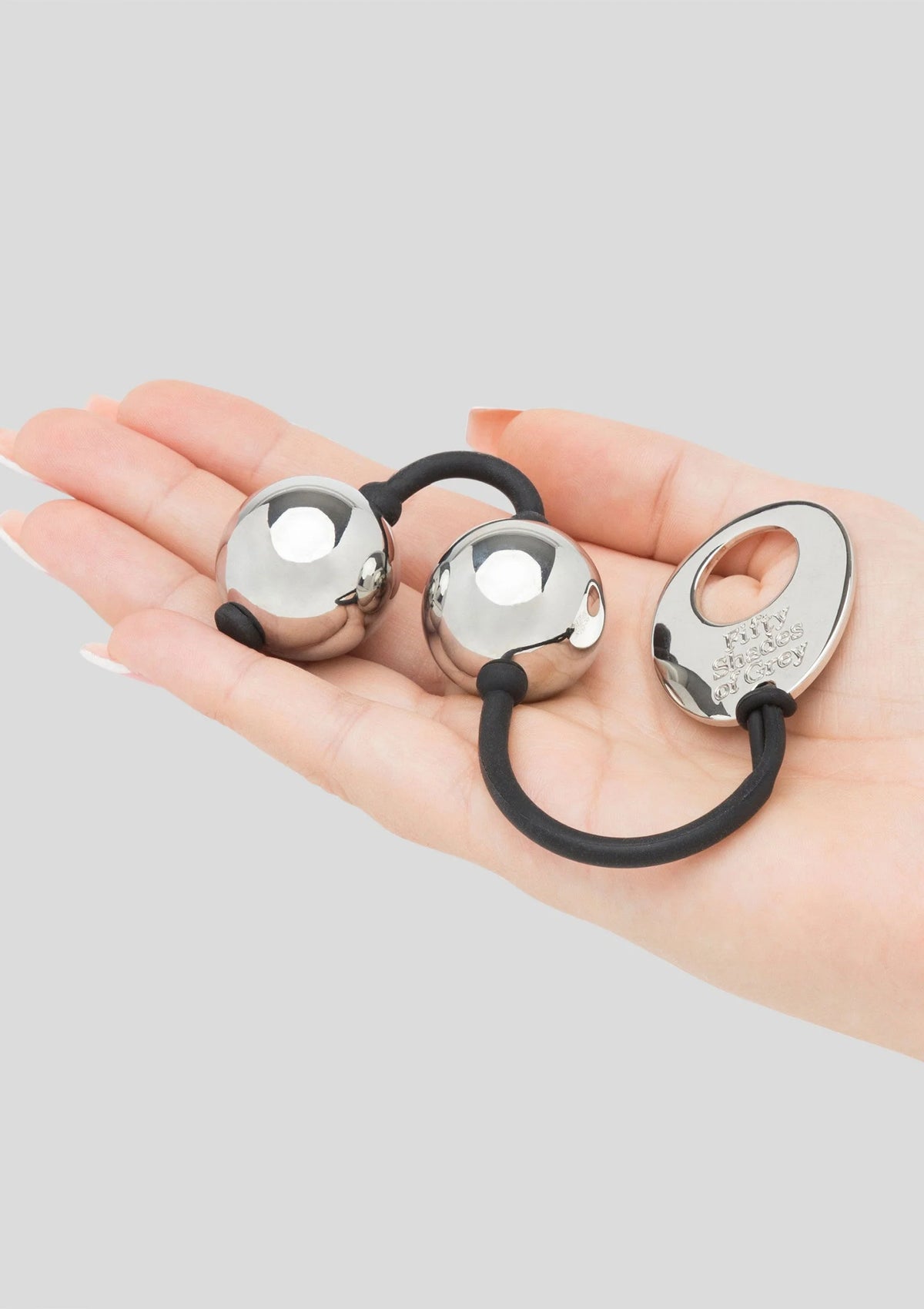 Bestel: Inner Goddess Silver Pleasure Balls 331g by Fifty Shades of Grey - bij Happytoys.nl, happytoys.be, Happytoys.ae: erotische sex webshop | liever Happy dan Easy ⭐⭐⭐⭐⭐