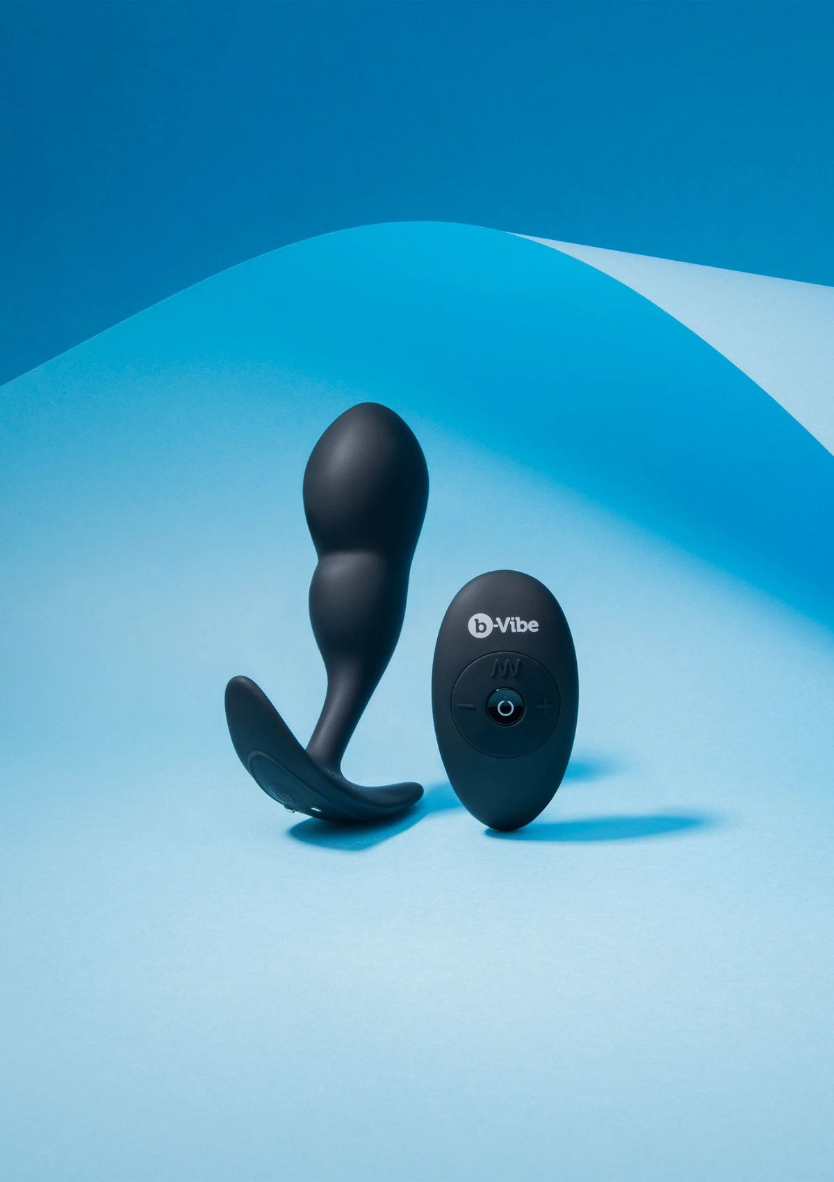 Bestel: Remote Control P - Spot Snug Plug 145g by B - Vibe - bij Happytoys.nl, happytoys.be, Happytoys.ae: erotische sex webshop | liever Happy dan Easy âââââ