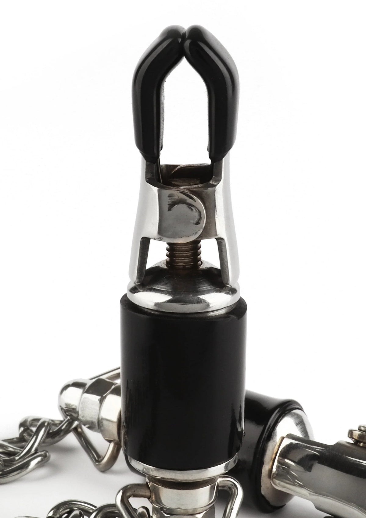 Bestel: Barrel Tit Clamps With Chain by Mr. Steel - bij Happytoys.nl, happytoys.be, Happytoys.ae: erotische sex webshop | liever Happy dan Easy ⭐⭐⭐⭐⭐