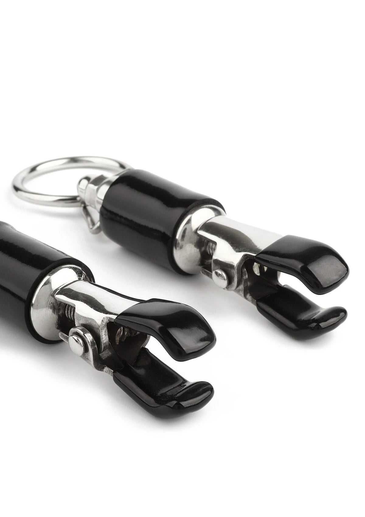 Bestel: Barrel Tit Clamps With Ring by Mr.Steel - bij Happytoys.nl, happytoys.be, Happytoys.ae: erotische sex webshop | liever Happy dan Easy ⭐⭐⭐⭐⭐
