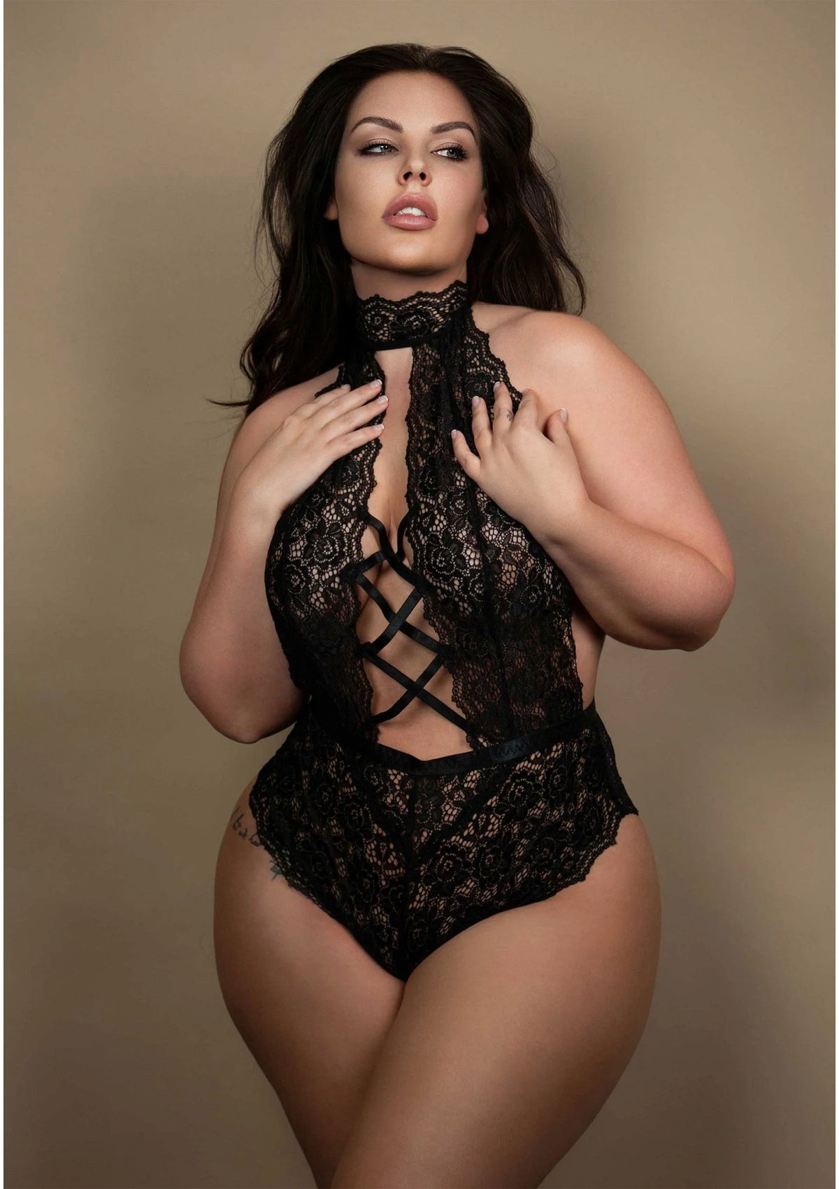 Bestel: Plus High Neck Crotchless Teddy - bij Happytoys.nl, happytoys.be, Happytoys.ae: erotische sex webshop | liever Happy dan Easy âââââ