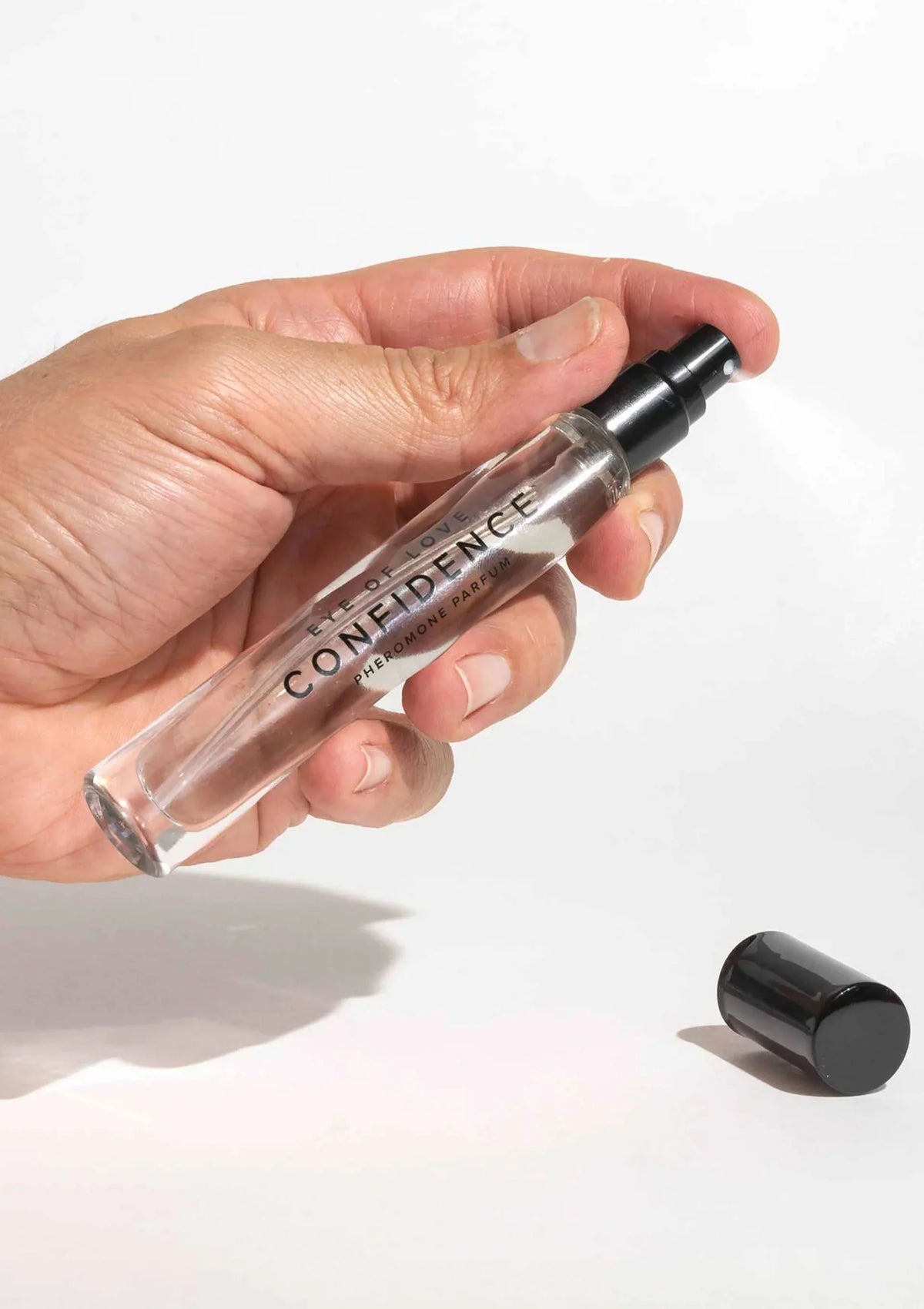 Bestel: Pheromone Attract Her 10 ml - bij Happytoys.nl, happytoys.be, Happytoys.ae: erotische sex webshop | liever Happy dan Easy ⭐⭐⭐⭐⭐