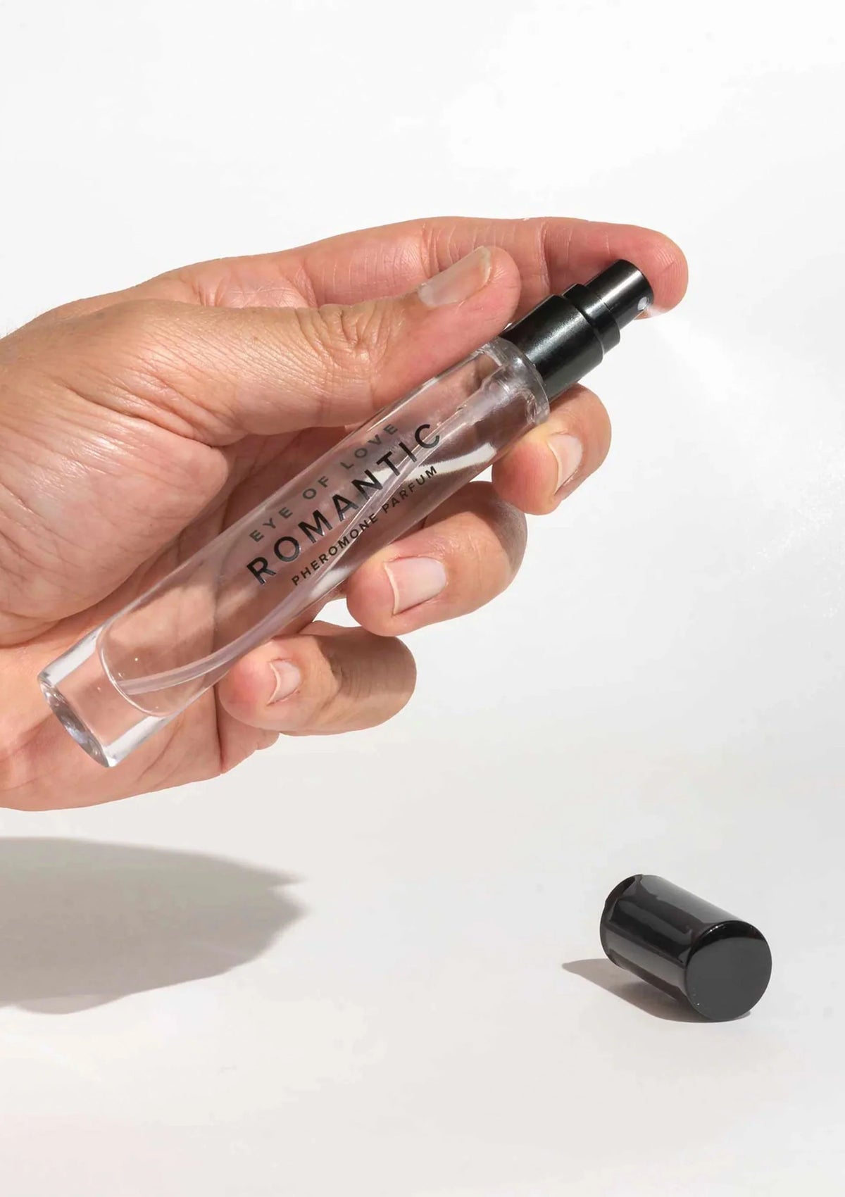 Bestel: Pheromone Attract Her 10 ml - bij Happytoys.nl, happytoys.be, Happytoys.ae: erotische sex webshop | liever Happy dan Easy ⭐⭐⭐⭐⭐