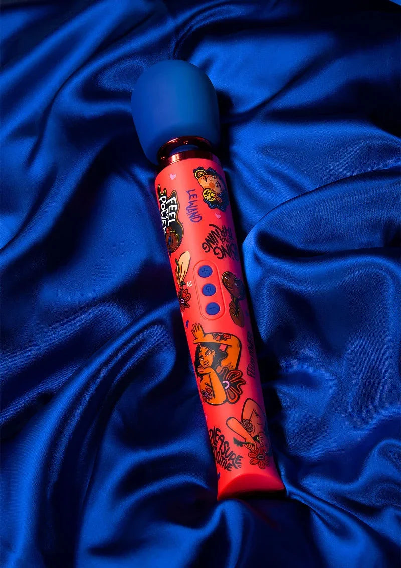 Bestel: Feel My Power Limited Edition by LeWand - bij Happytoys.nl, happytoys.be, Happytoys.ae: erotische sex webshop | liever Happy dan Easy ⭐⭐⭐⭐⭐