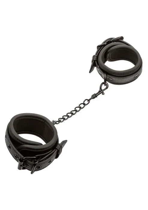 Bestel: Nocturnal Wrist Cuffs by CalExotics - bij Happytoys.nl, happytoys.be, Happytoys.ae: erotische sex webshop | liever Happy dan Easy ⭐⭐⭐⭐⭐