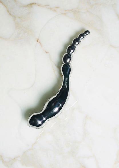 Bestel: Chrome Swerve by LeWand - bij Happytoys: de erotische sex webshop | liever Happy dan Easy ⭐⭐⭐⭐⭐