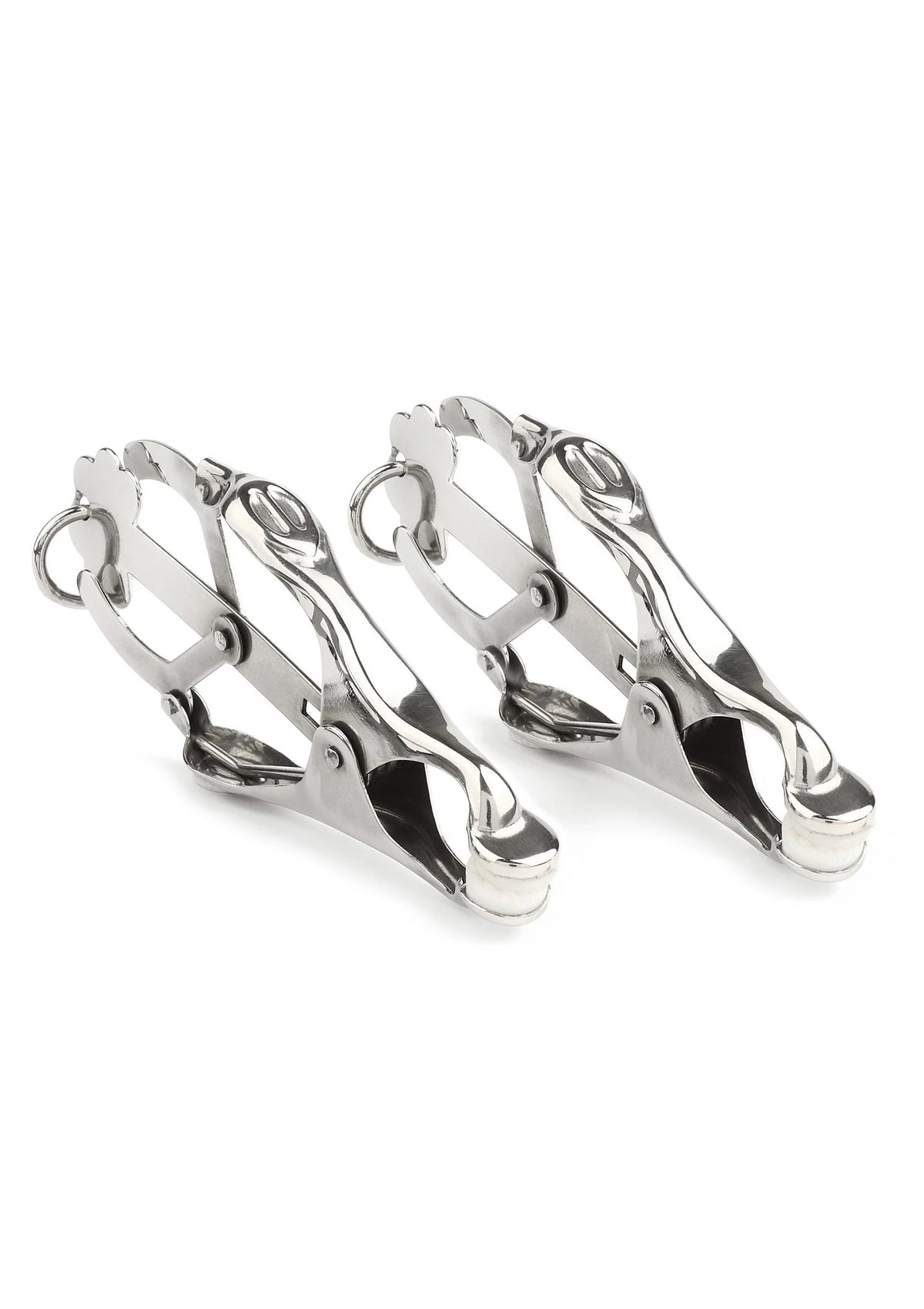 Bestel: Squeezer Nipple Clamps W Ring by Mr. Steel - bij Happytoys: de erotische sex webshop | liever Happy dan Easy ⭐⭐⭐⭐⭐ - Default Title - 38415 - SILVER