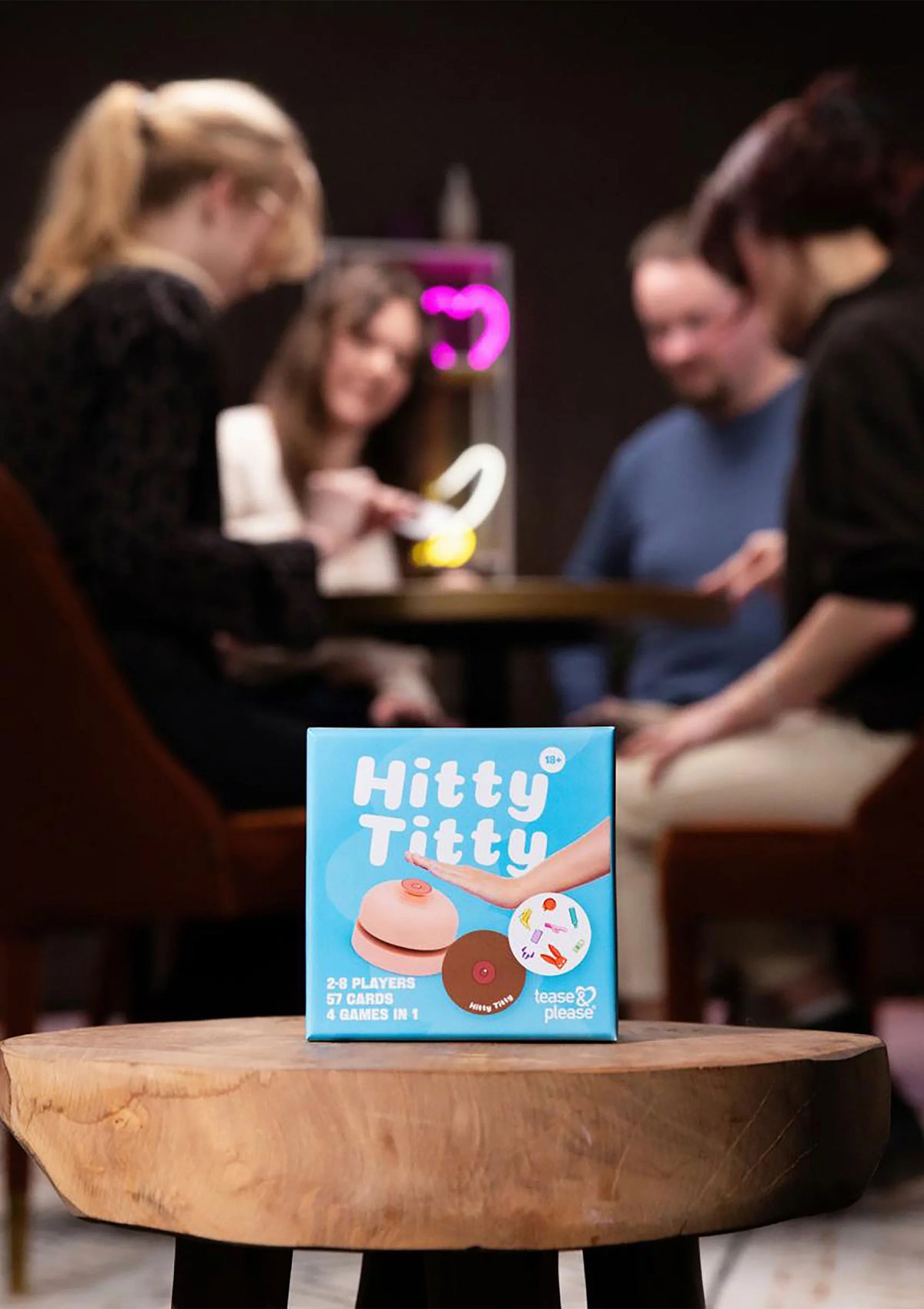 Bestel: Hitty Titty Card Game by Tease & Please - bij Happytoys: de erotische sex webshop | liever Happy dan Easy ⭐⭐⭐⭐⭐