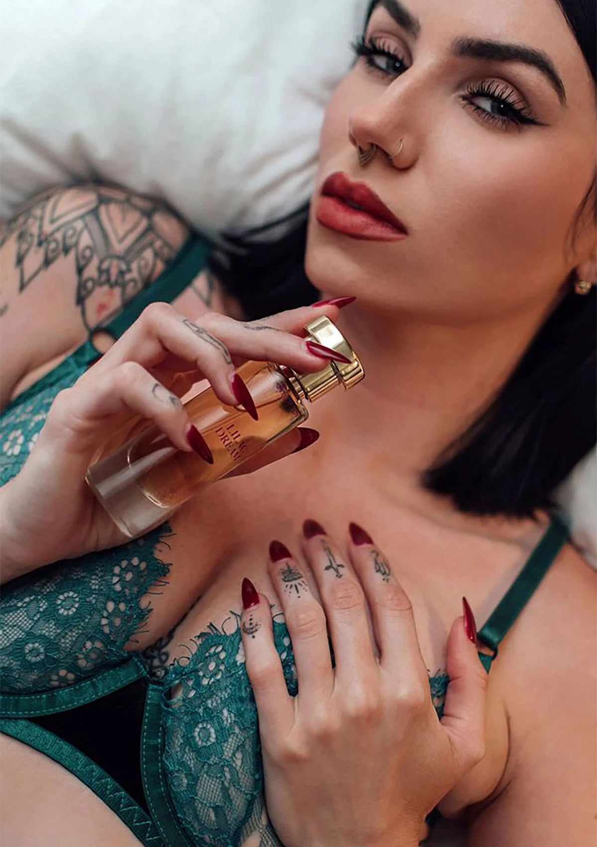 Bestel: Phero Parfum Attract Him 30 ml - bij Happytoys: de erotische sex webshop | liever Happy dan Easy ⭐⭐⭐⭐⭐