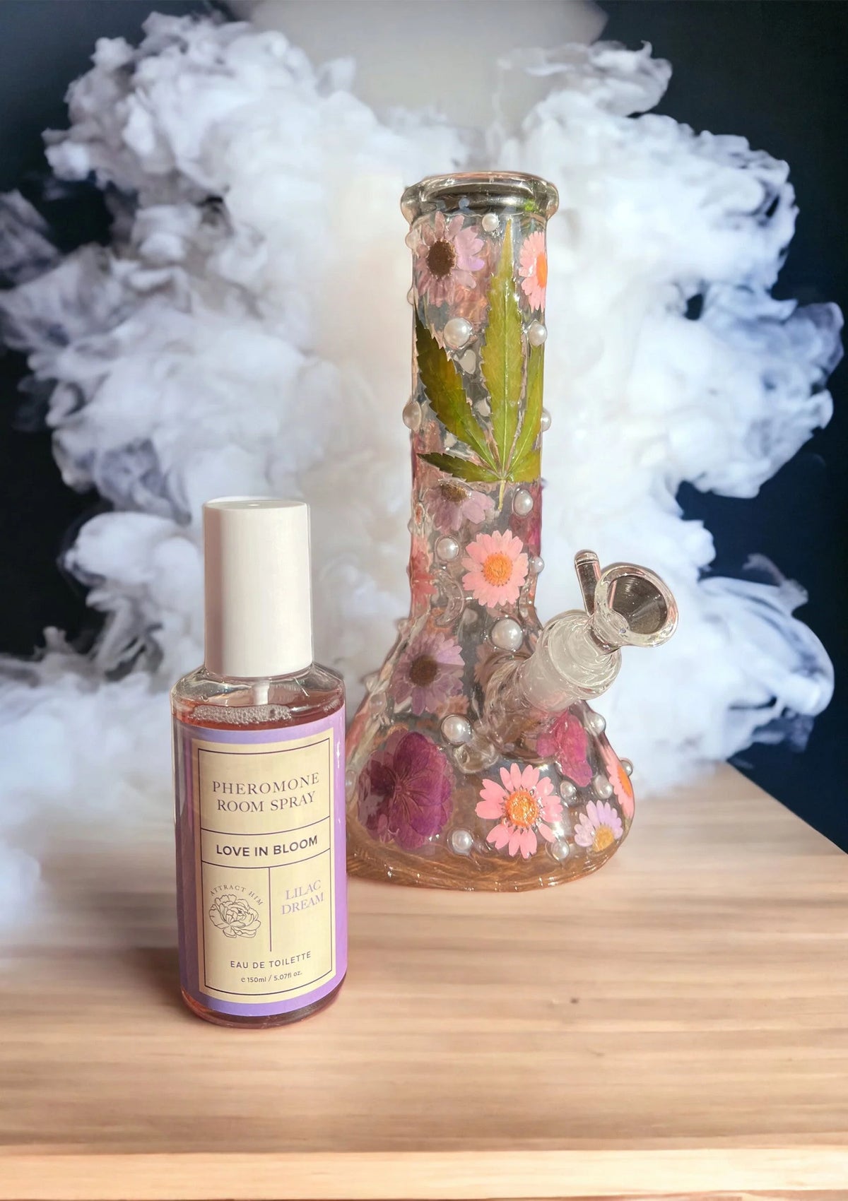 Bestel: Room Phero Attract Him 150 ml - bij Happytoys: de erotische sex webshop | liever Happy dan Easy ⭐⭐⭐⭐⭐