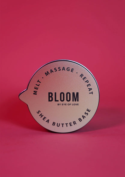 Bestel: Pheromone Massage Candles Attract Her 150 ml by Eye of Love Bloom - bij Happytoys: de erotische sex webshop | liever Happy dan Easy ⭐⭐⭐⭐⭐
