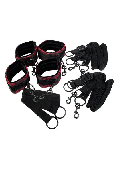 DeScandalBedRestraintiseenboeienset_speciaalontworpenomjepartnervastteketenenaanbed.1 @ Happytoys Sexshop: online sex shop for Feeling Happy & Easy 😊 the erotic store owned by a woman