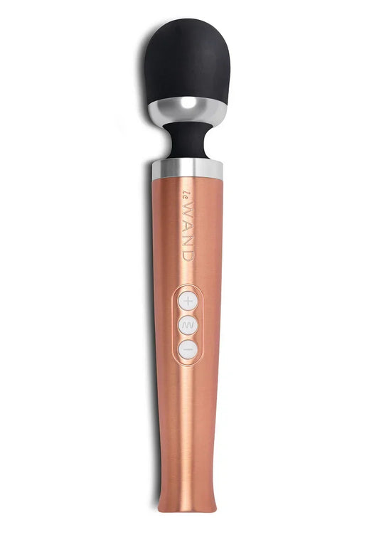 LeWandDieCastRechargeableVibratingMassager_rosegold_1 @ Happytoys Sexshop: online sex shop for Feeling Happy & Easy 😊 the erotic store owned by a woman
