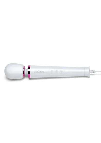 LeWandPetitPluginMassagerbyLeWand10 @ Happytoys Sexshop: online sex shop for Feeling Happy & Easy 😊 the erotic store owned by a woman