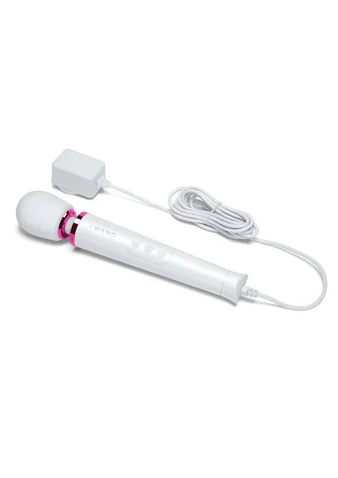LeWandPetitPluginMassagerbyLeWand11 @ Happytoys Sexshop: online sex shop for Feeling Happy & Easy 😊 the erotic store owned by a woman