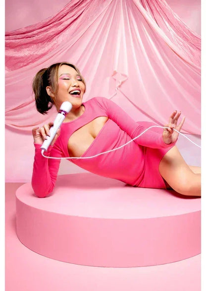 LeWandPetitPluginMassagerbyLeWand14 @ Happytoys Sexshop: online sex shop for Feeling Happy & Easy 😊 the erotic store owned by a woman