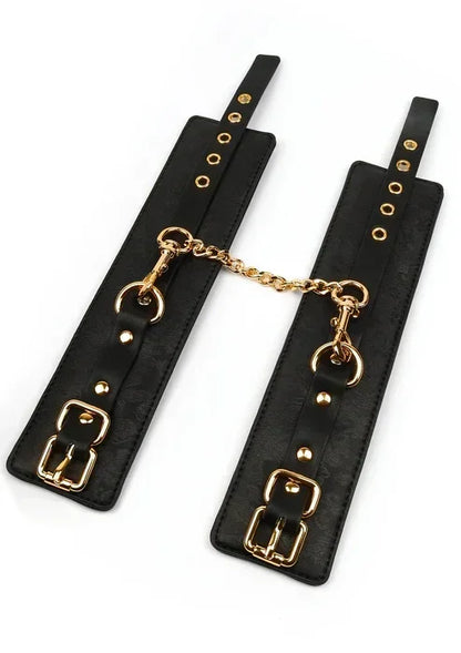 TemptBondageSet3PCSbyTaboom4_1e875e5a-5ecc-4d45-b2a4-f4d32fae7352 @ Happytoys Sexshop: online sex shop for Feeling Happy & Easy 😊 the erotic store owned by a woman