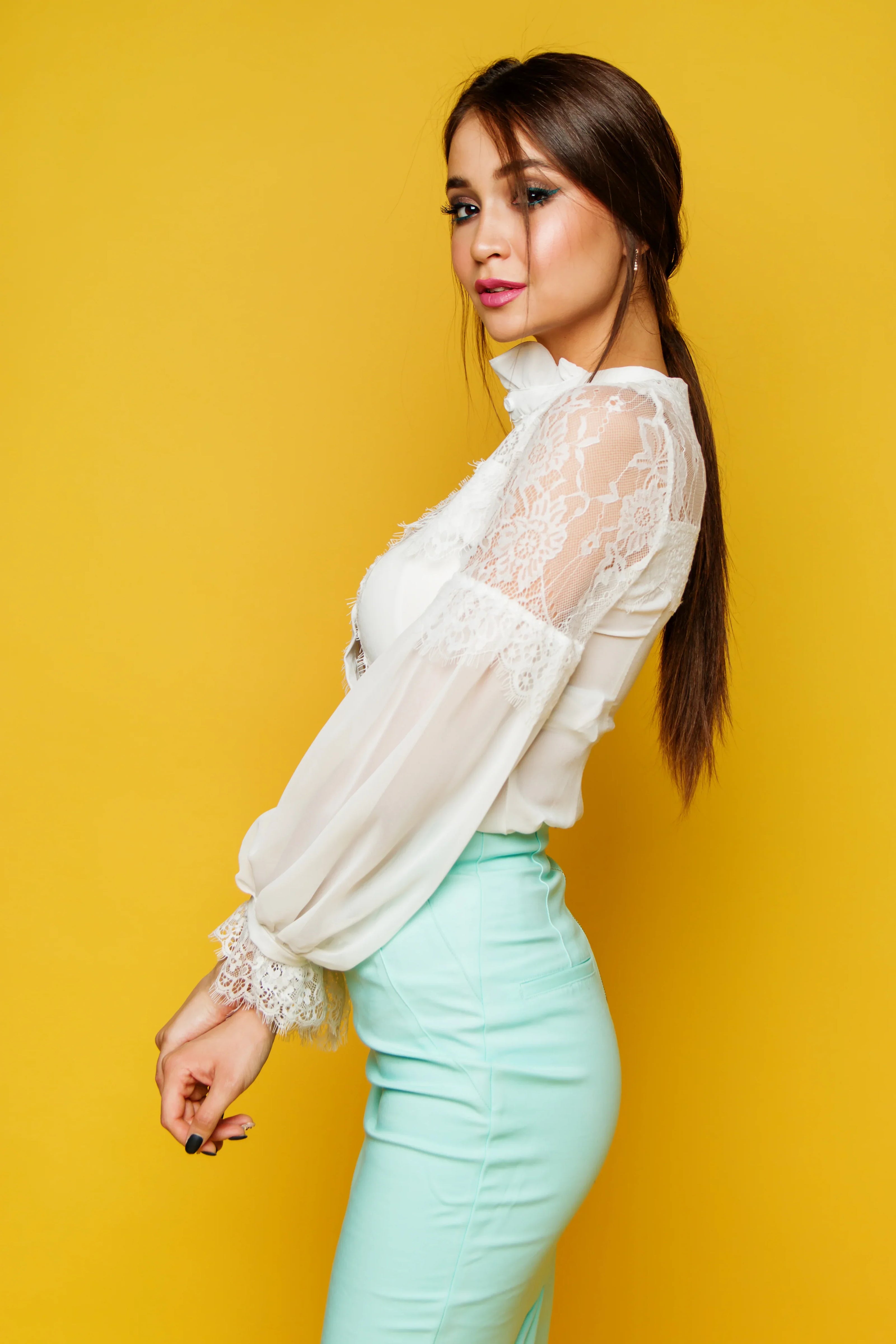 pexels-photo-2065200_8e5b6a50-6af6-4462-b3de-ed817083bfa6 @ Happytoys Sexshop: online sex shop for Feeling Happy & Easy 😊 the erotic store owned by a woman